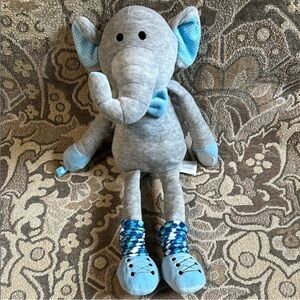 (21)Scentsy Buddy Sidekick Eddy the Elephant.